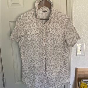 REI Floral Patterned Women’s Shirt